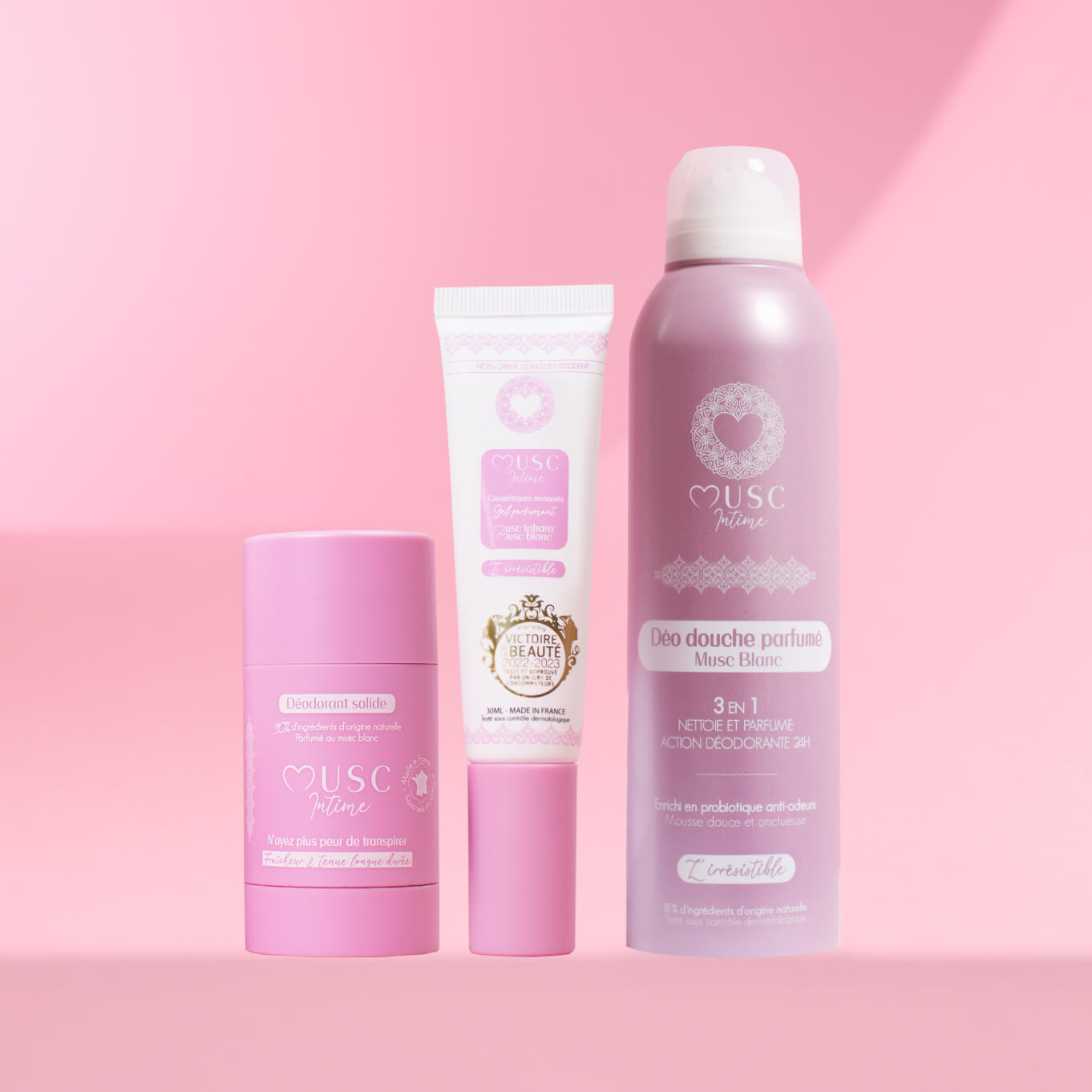 Le rituel douche au Musc Blanc